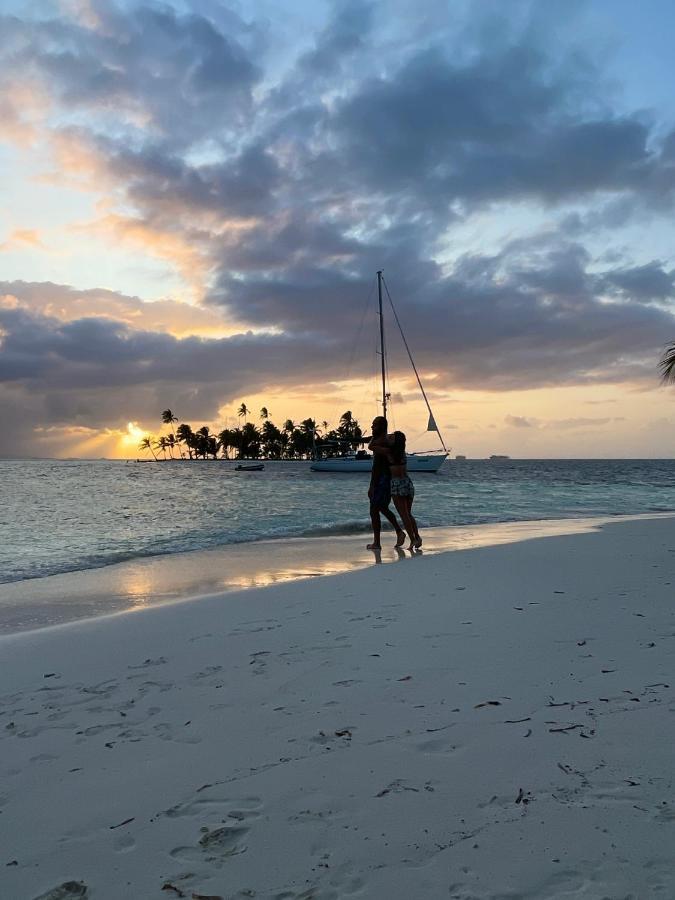 Private Sailingyacht "Guji" With Crew All Inclusive Isla Wichitupo Grande Екстер'єр фото